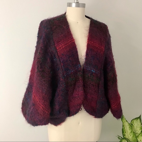 Vintage Handmade Cropped Bat Wing Sweater Jacket - Picture 4 of 9